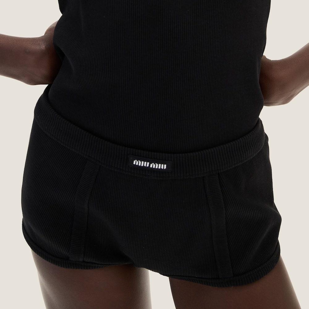 Ribbed knit boxer shorts