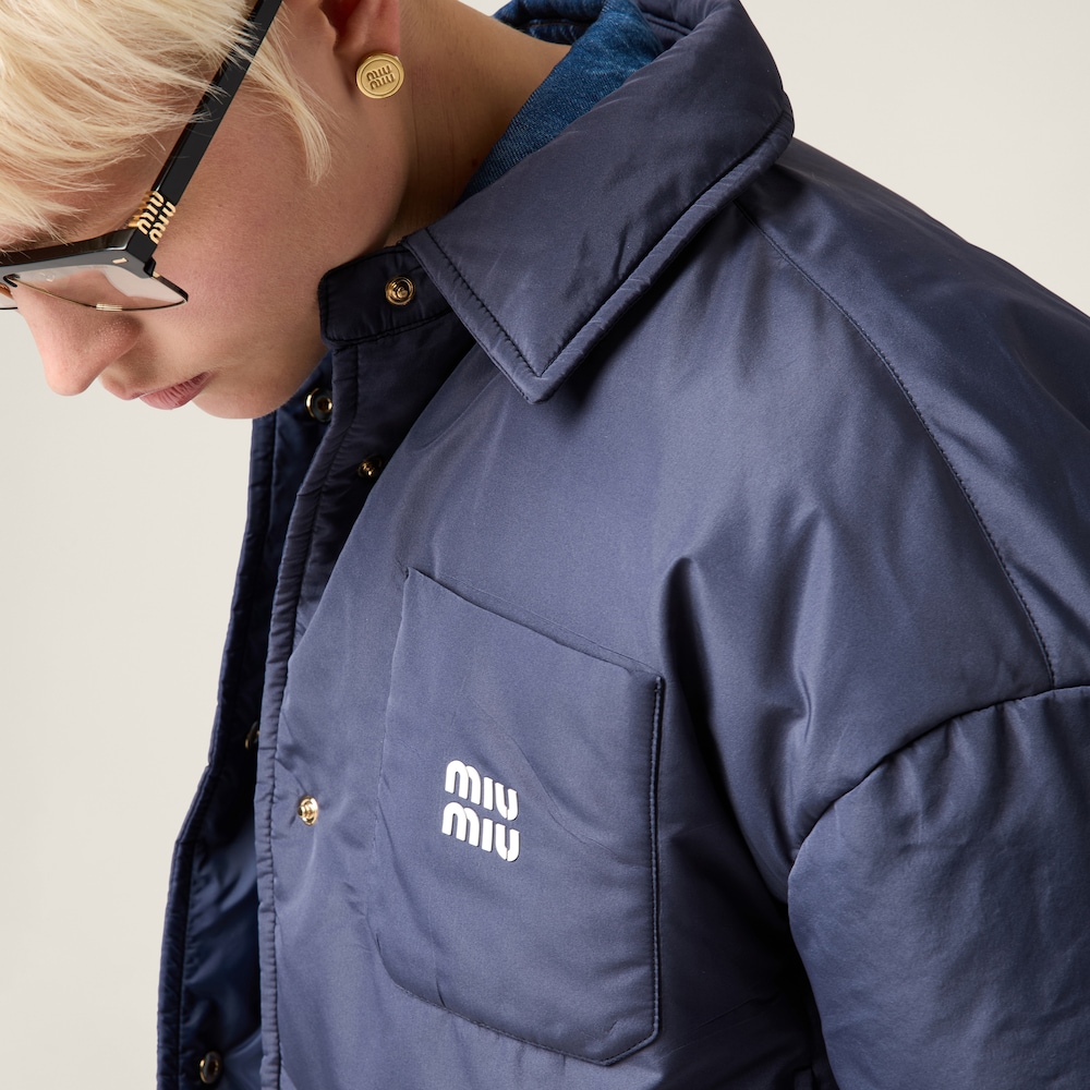 Technical pongé cropped down jacket