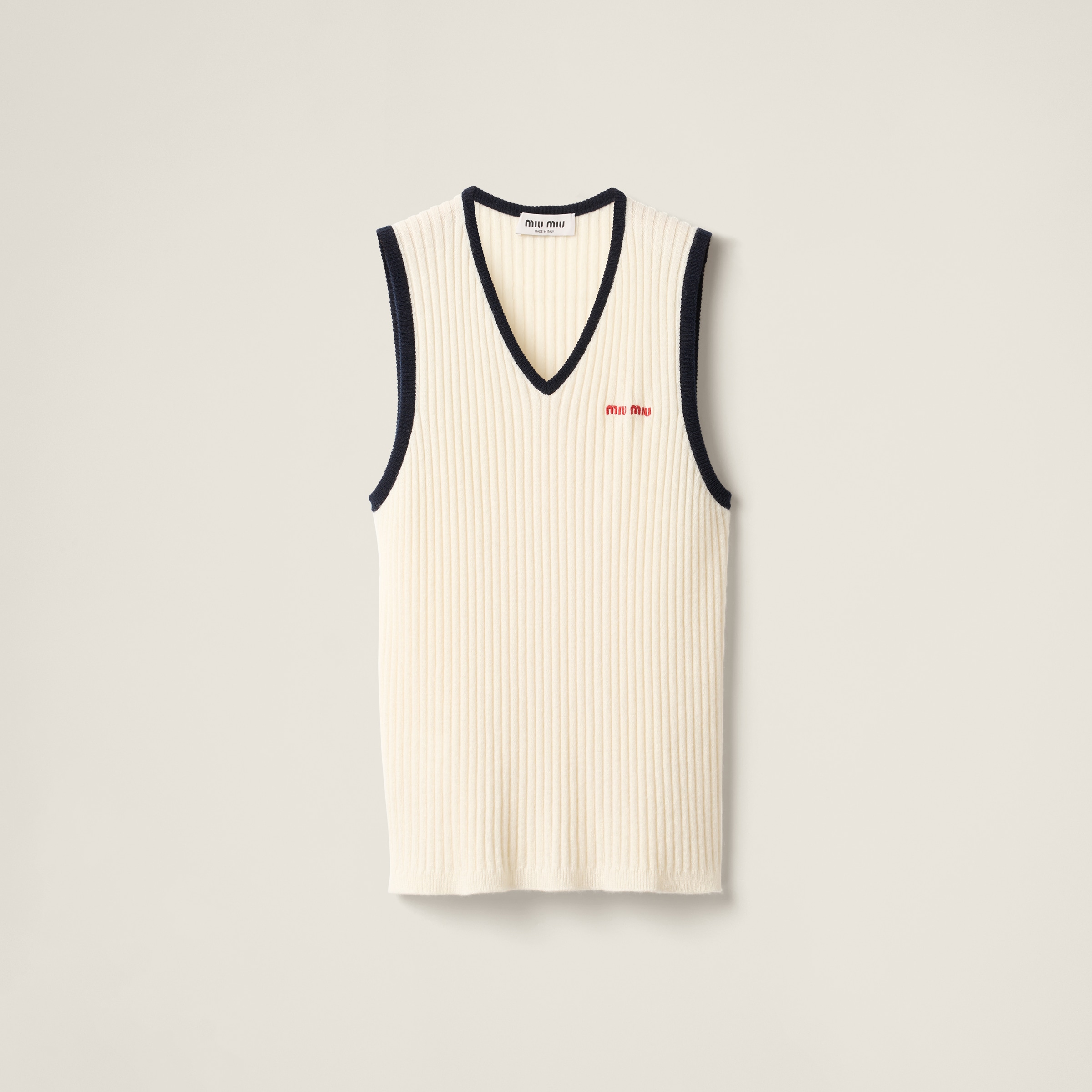 Cashmere vest