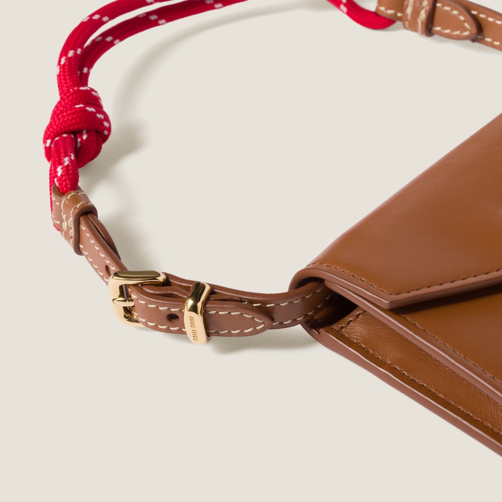 Leather shoulder wallet