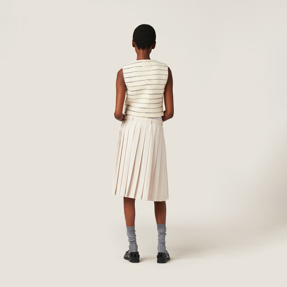 Single-breasted bouclé vest