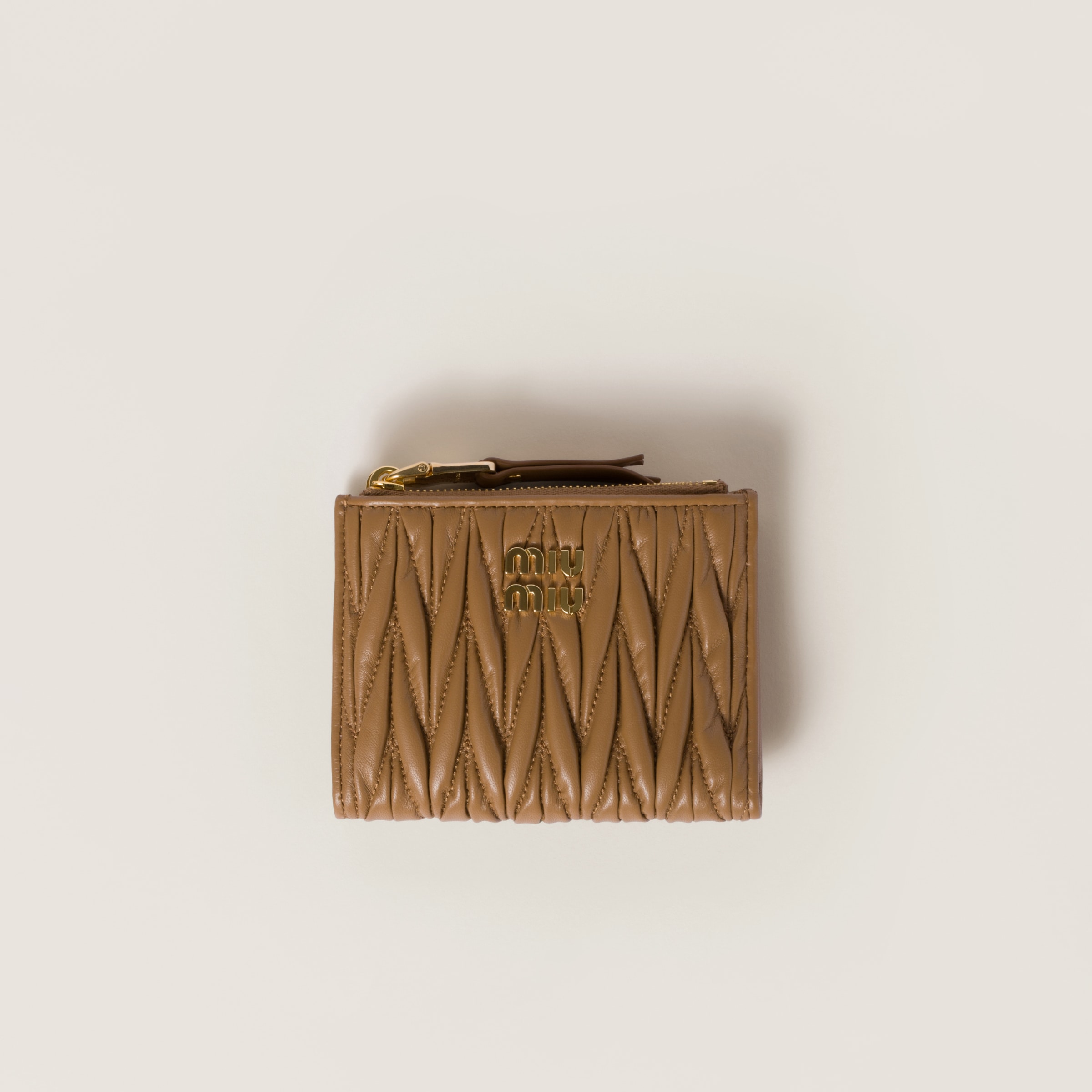 Small wallet in matelassé nappa leather