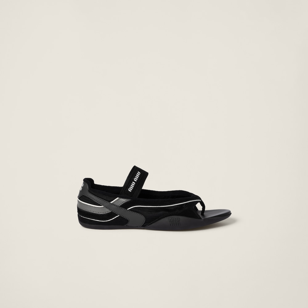 Gymnasium technical fabric thong ballerinas