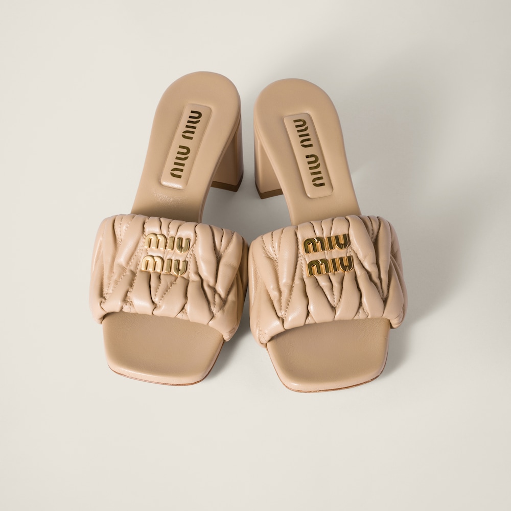 Matelassé nappa leather slides
