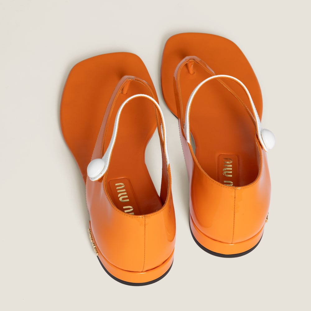 Two-tone patent leather Mary Jane thong sandals