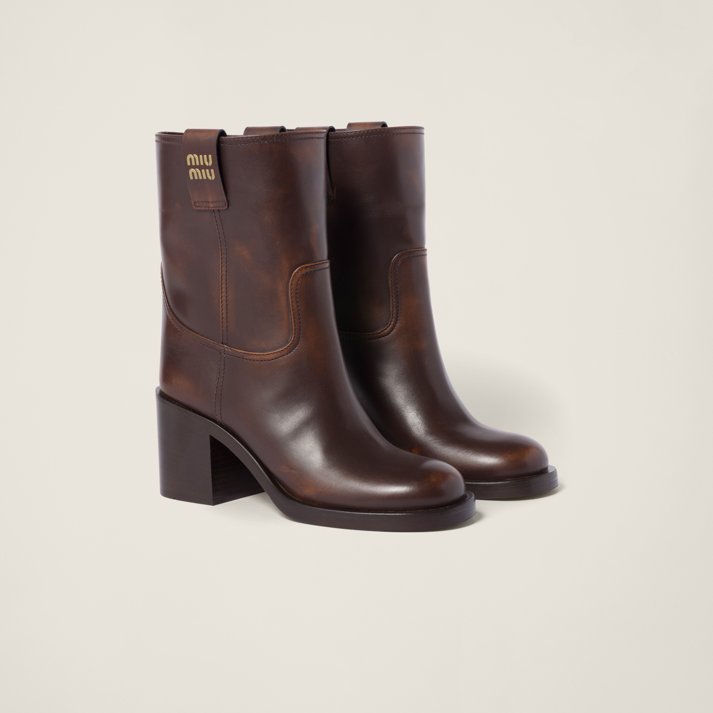 Fumé leather booties