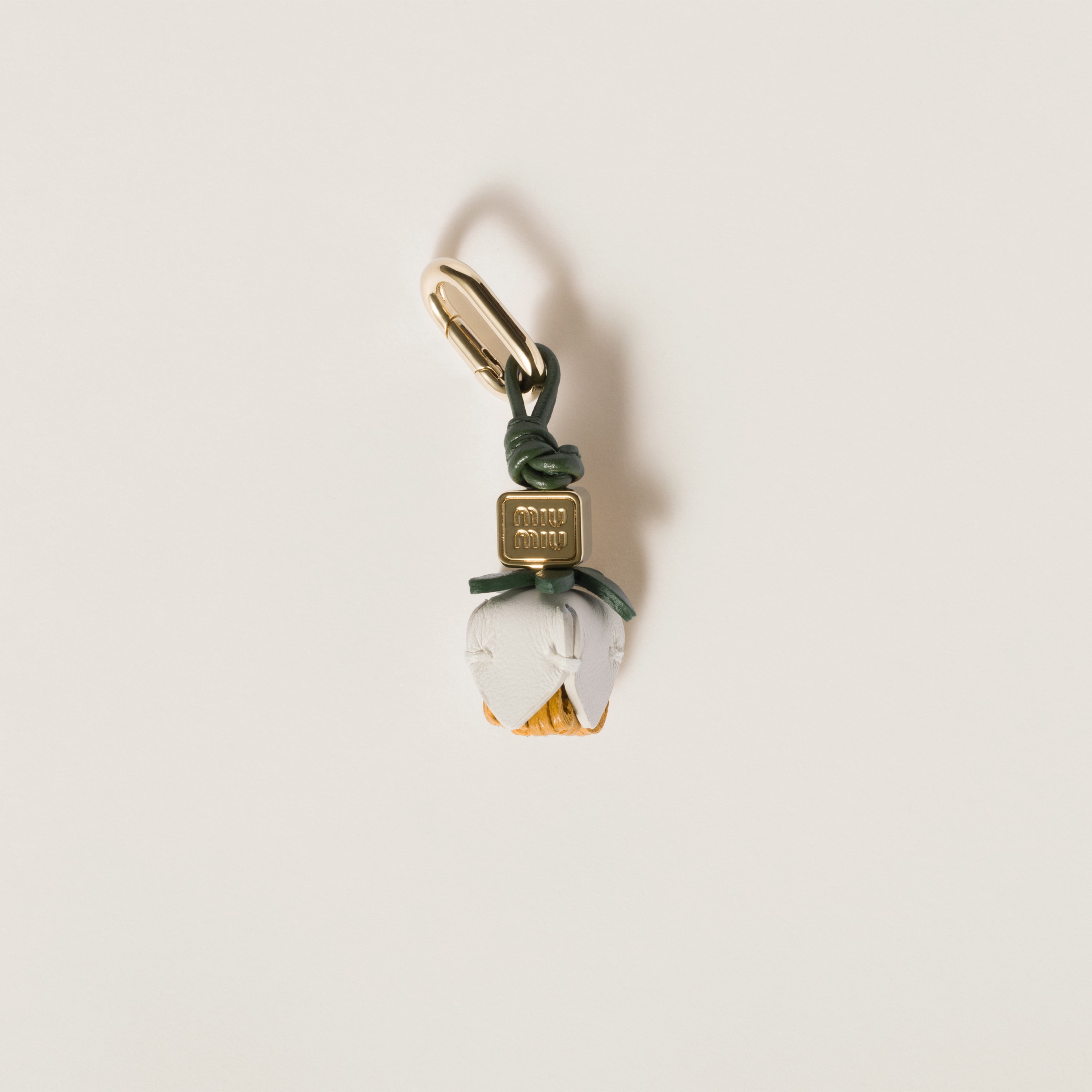 Leather micro trick