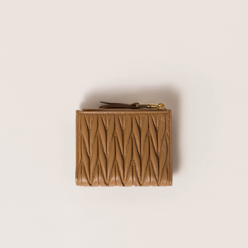 Small wallet in matelassé nappa leather