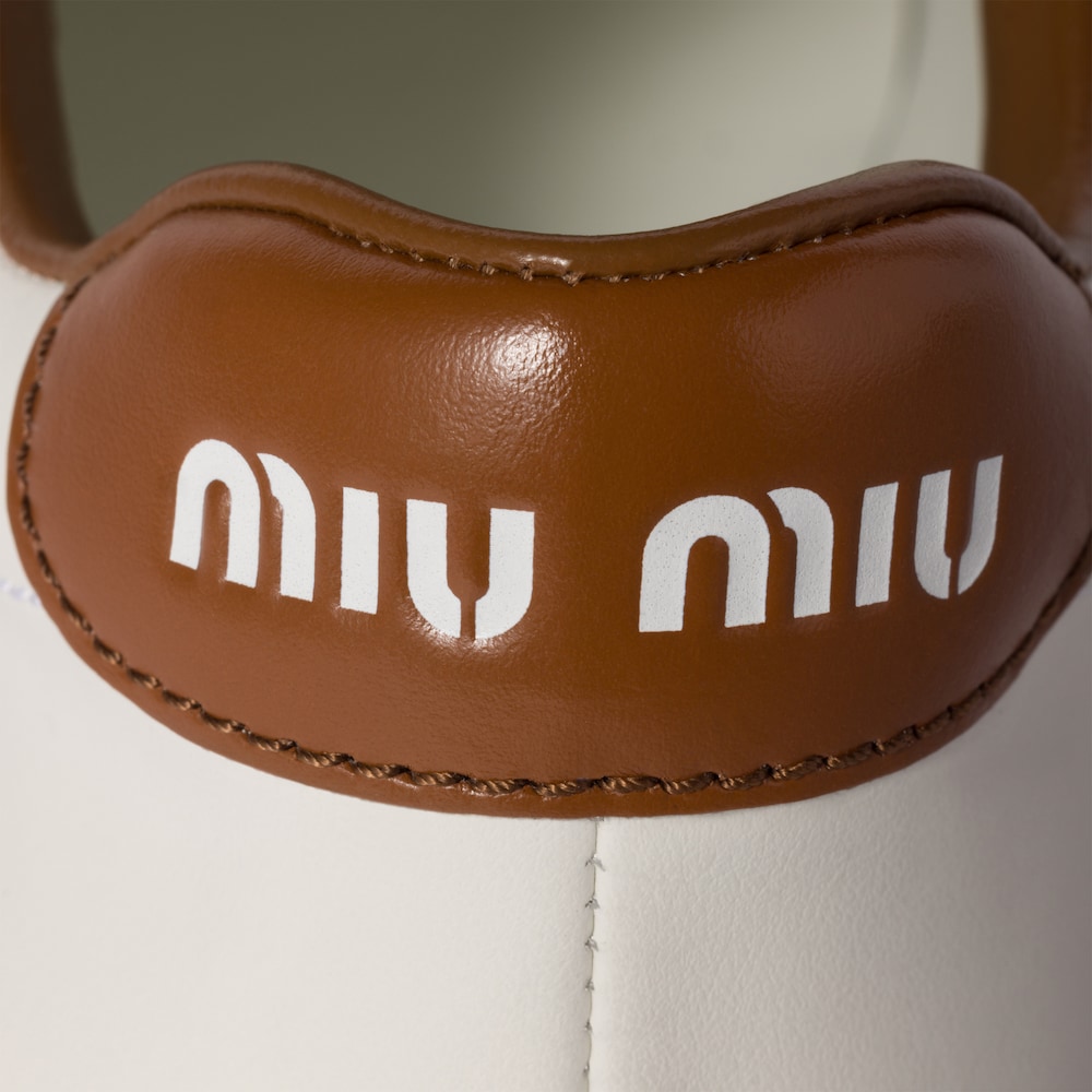 Leather sneakers