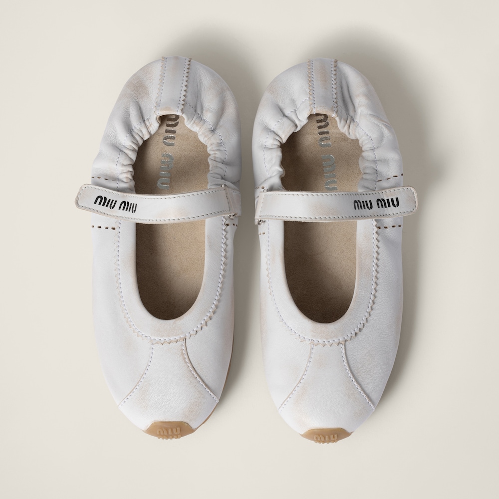 Bleached nappa leather ballerinas
