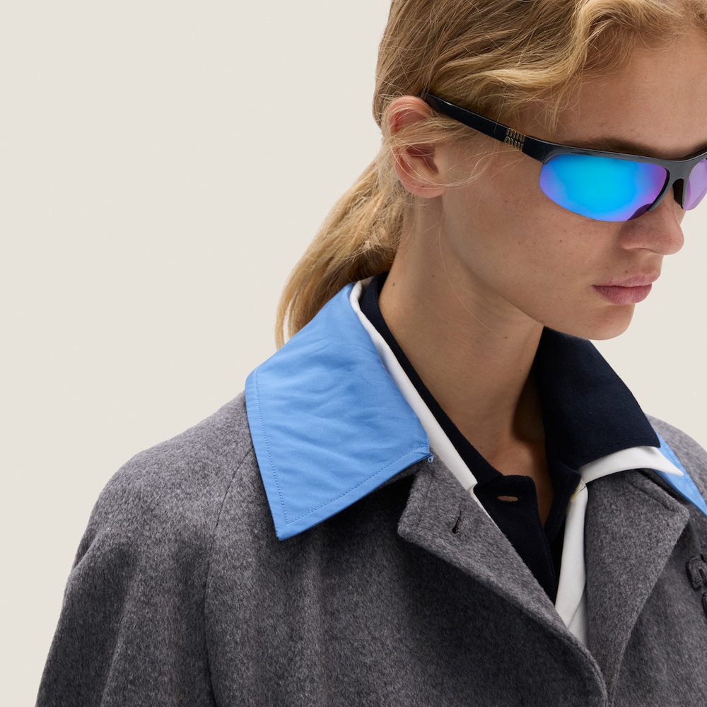 Single-breasted velour coat