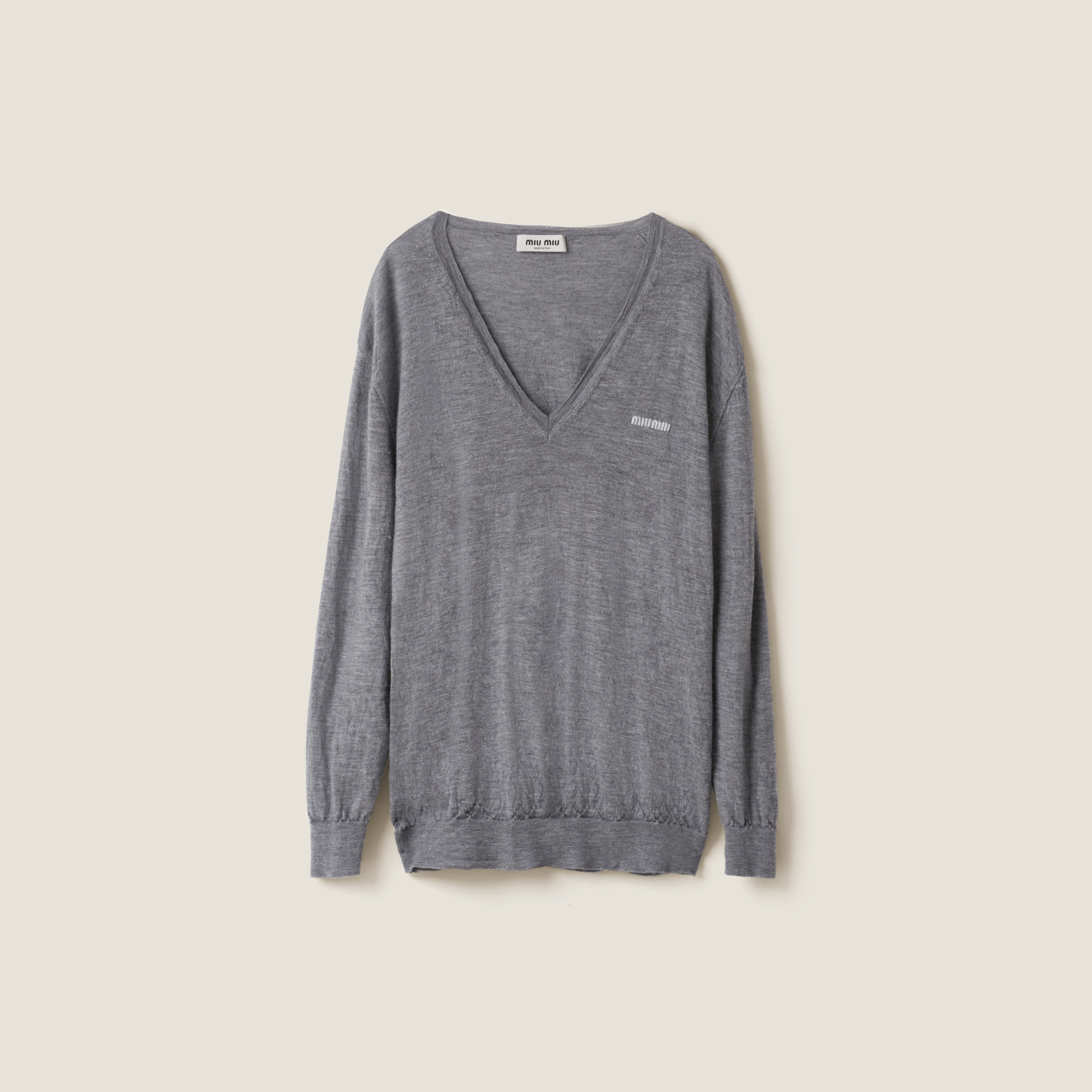 V-neck cashmere sweater