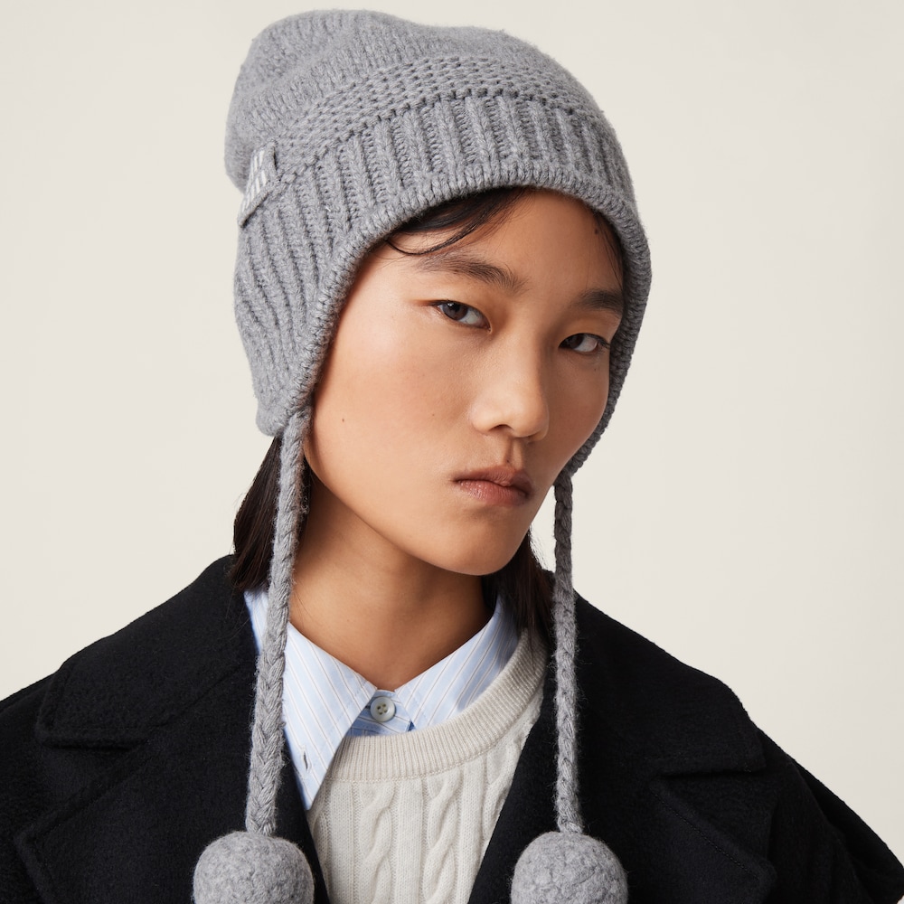 Cashmere hat