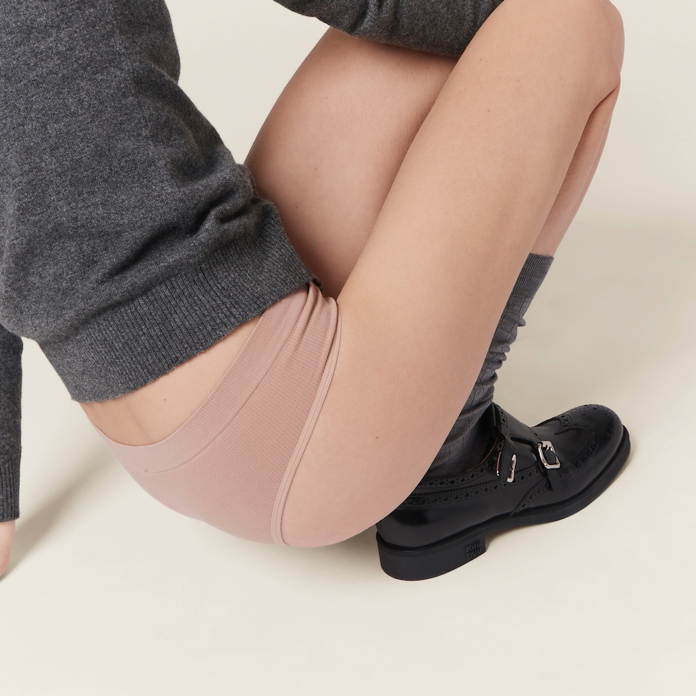 Seamless panties
