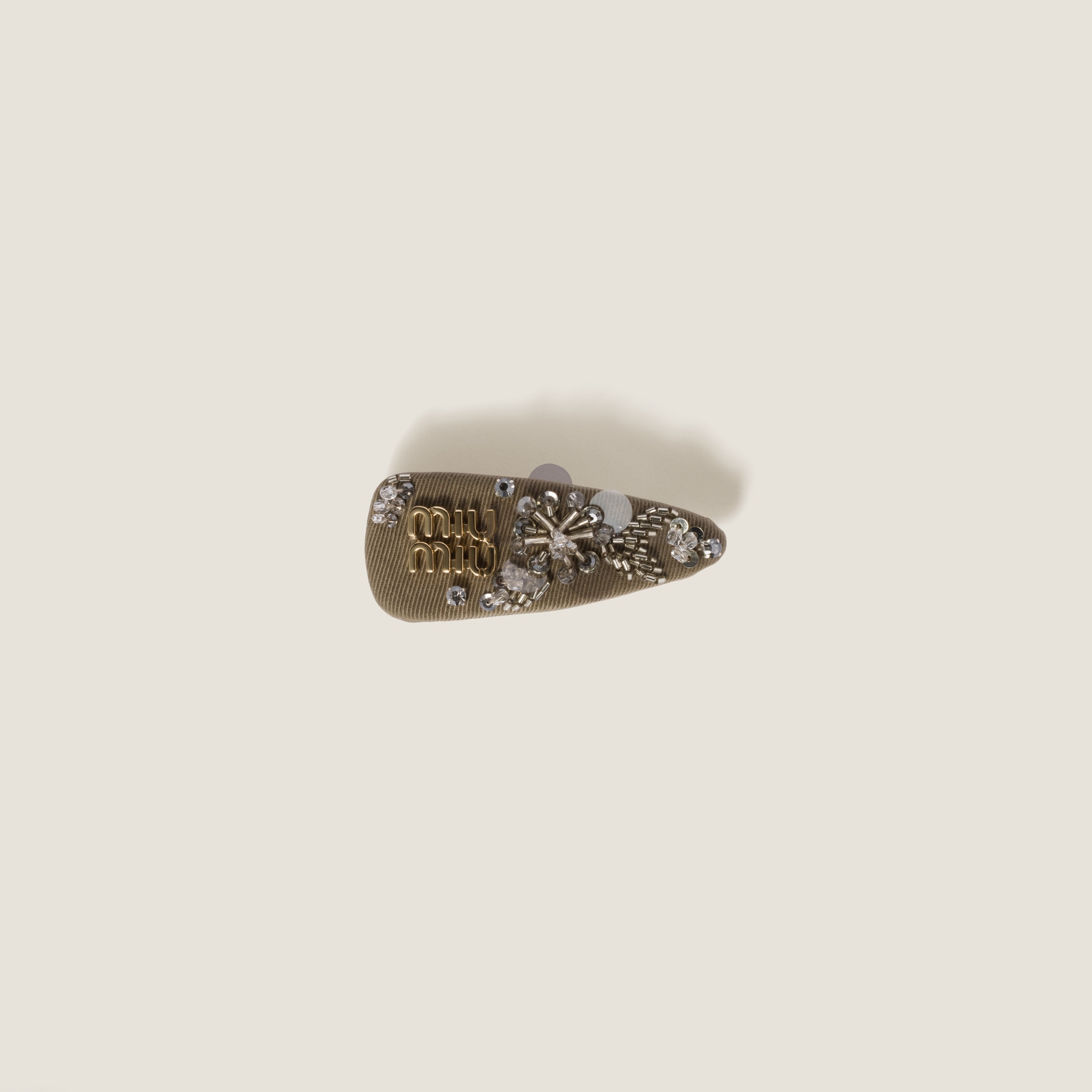 Embroidered gabardine hair clip