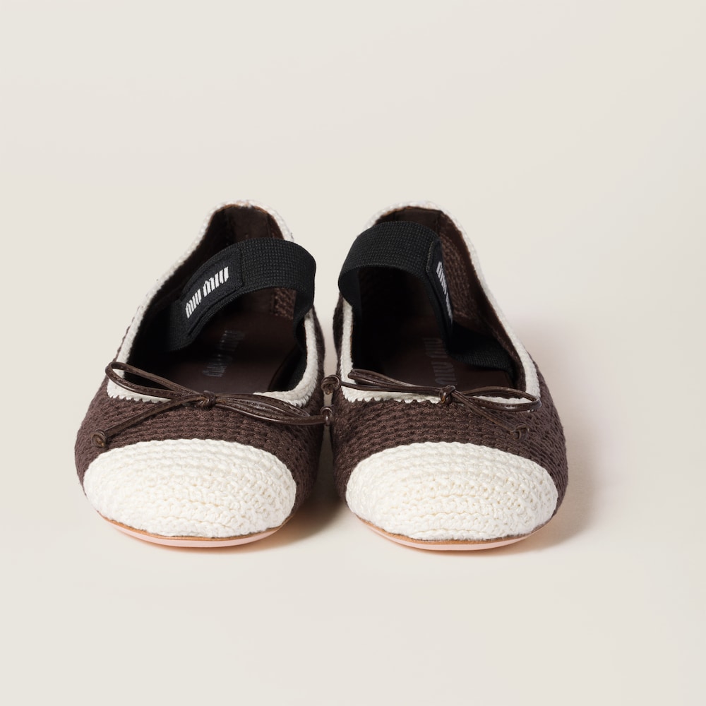 Crochet knit ballerinas