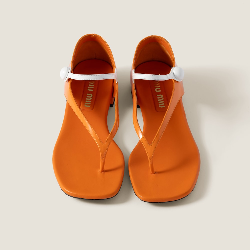 Two-tone patent leather Mary Jane thong sandals