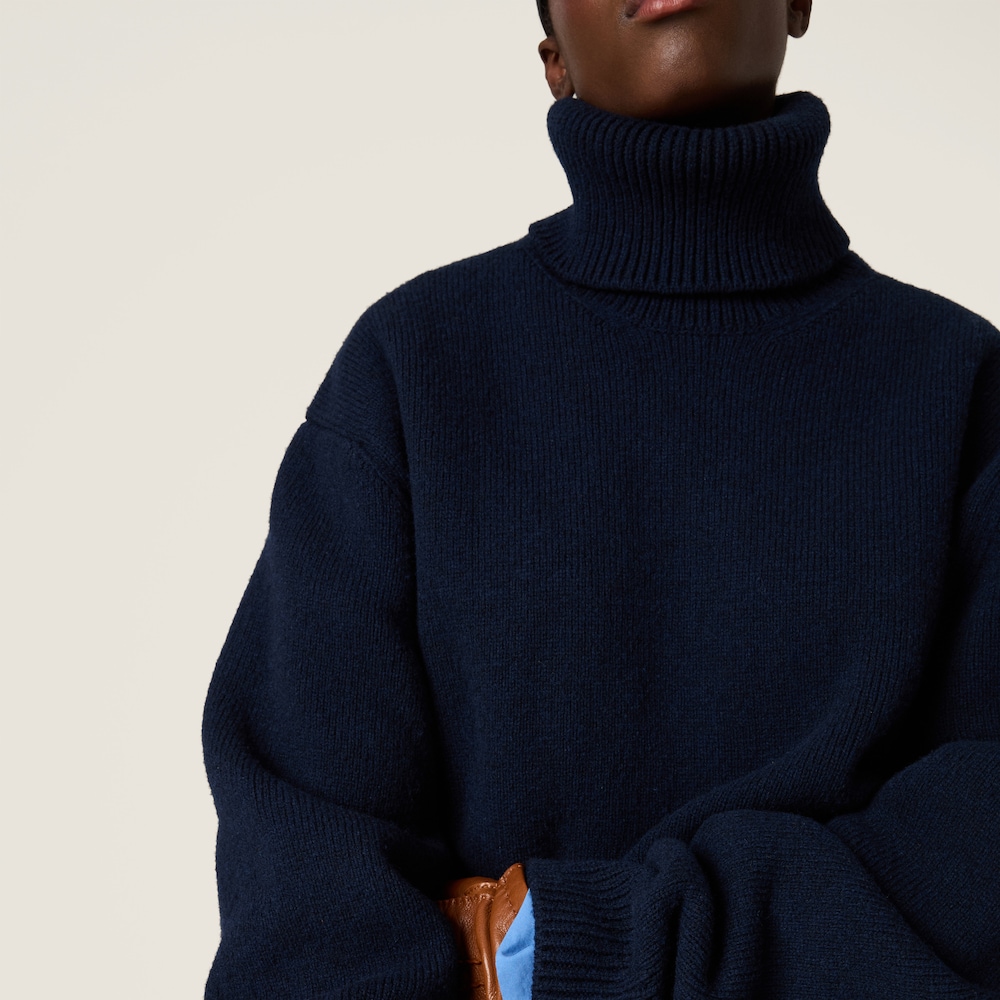 Shetland wool turtleneck jumper