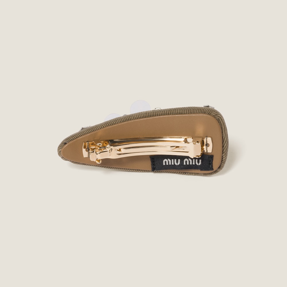 Embroidered gabardine hair clip