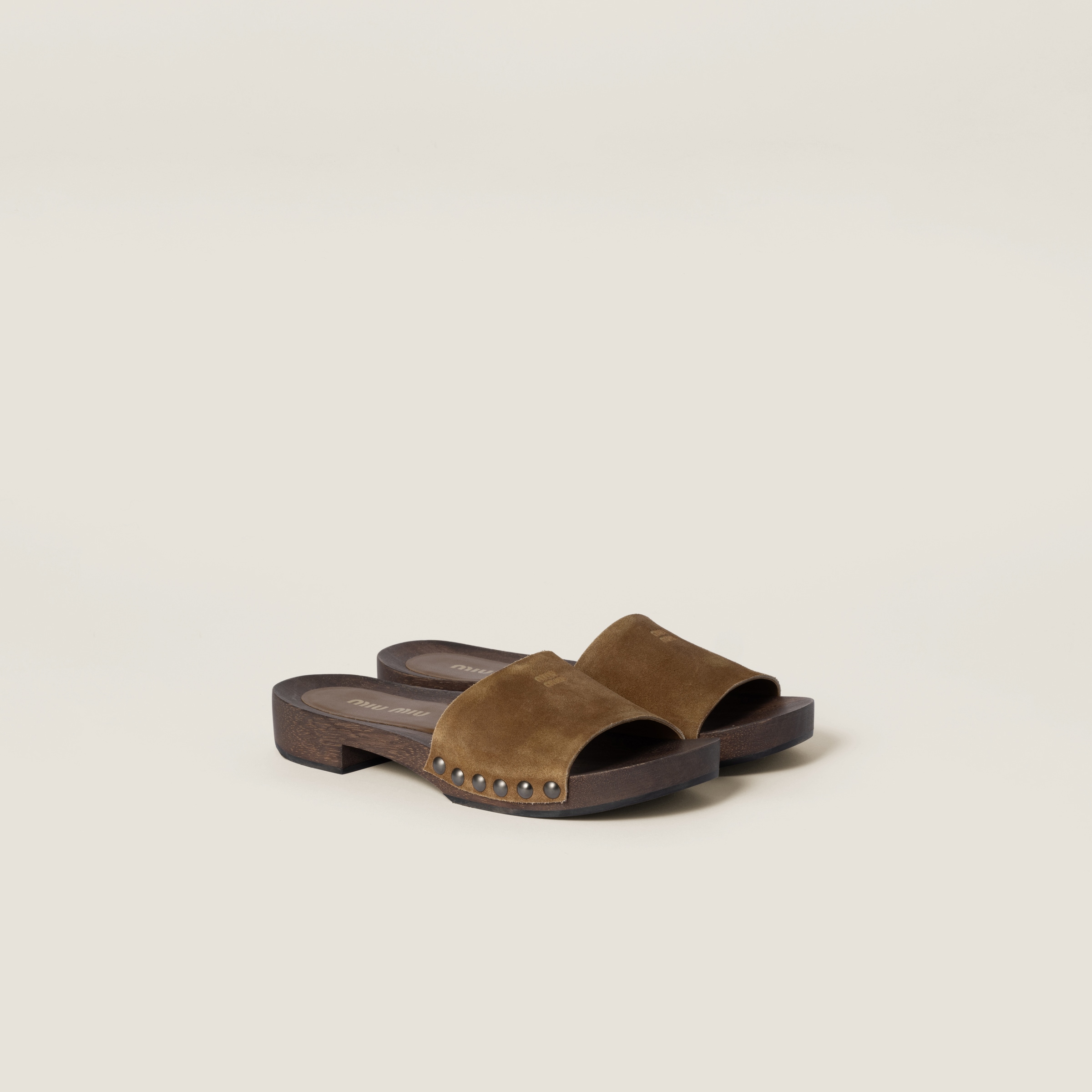 Faded suede clogs