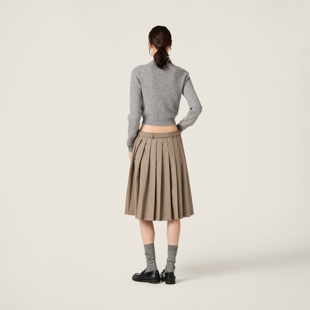 Cashmere sweater