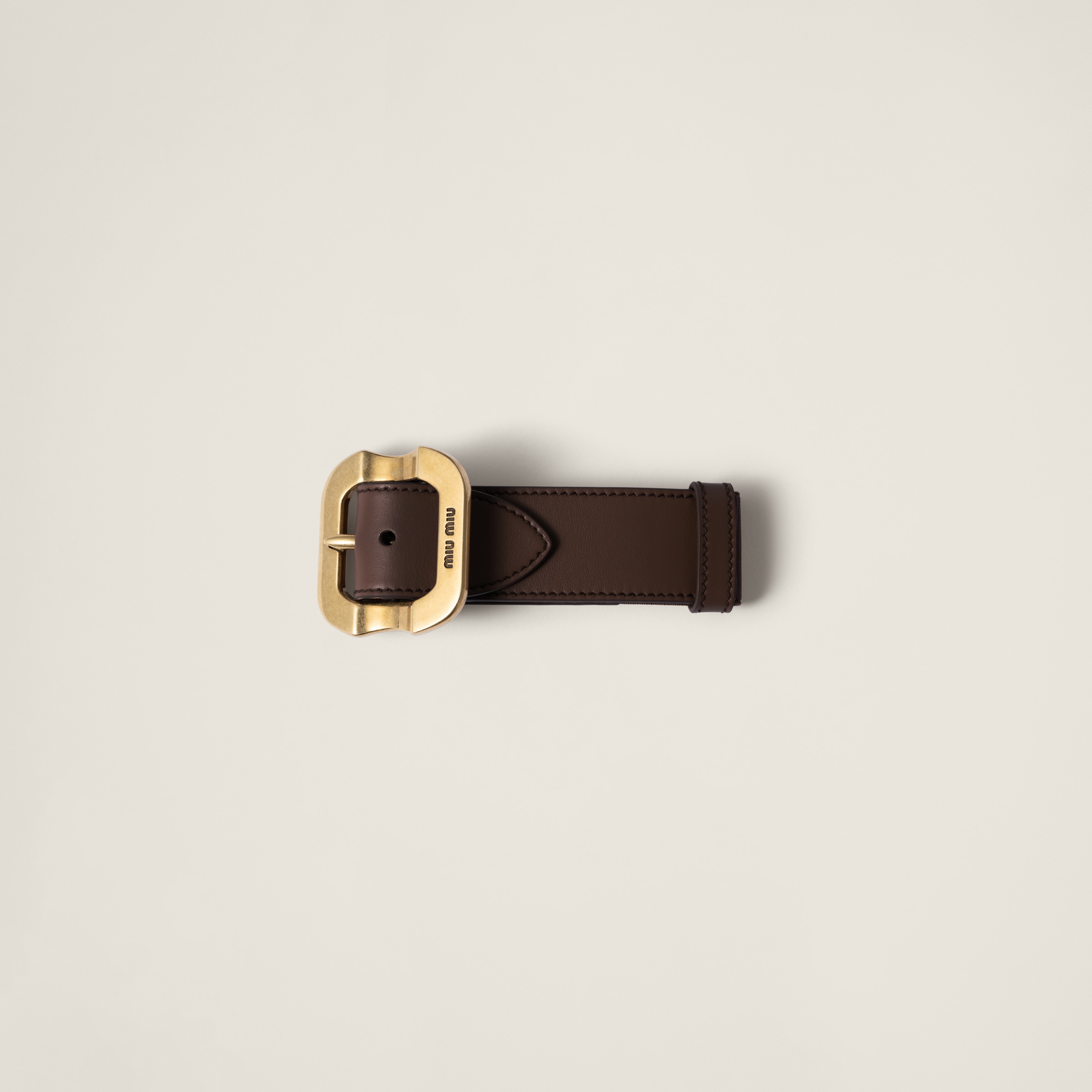 Leather bracelet with buckle