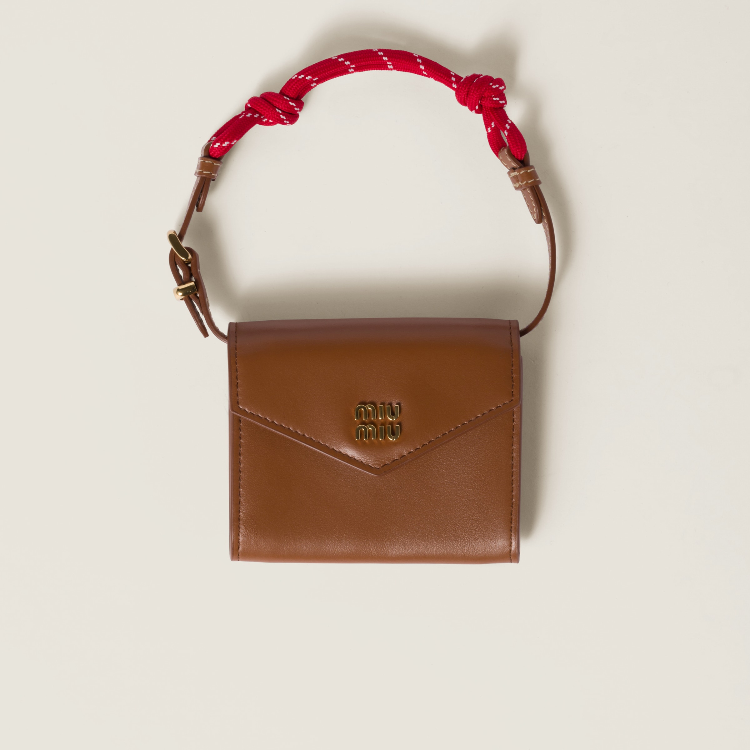 Leather shoulder wallet