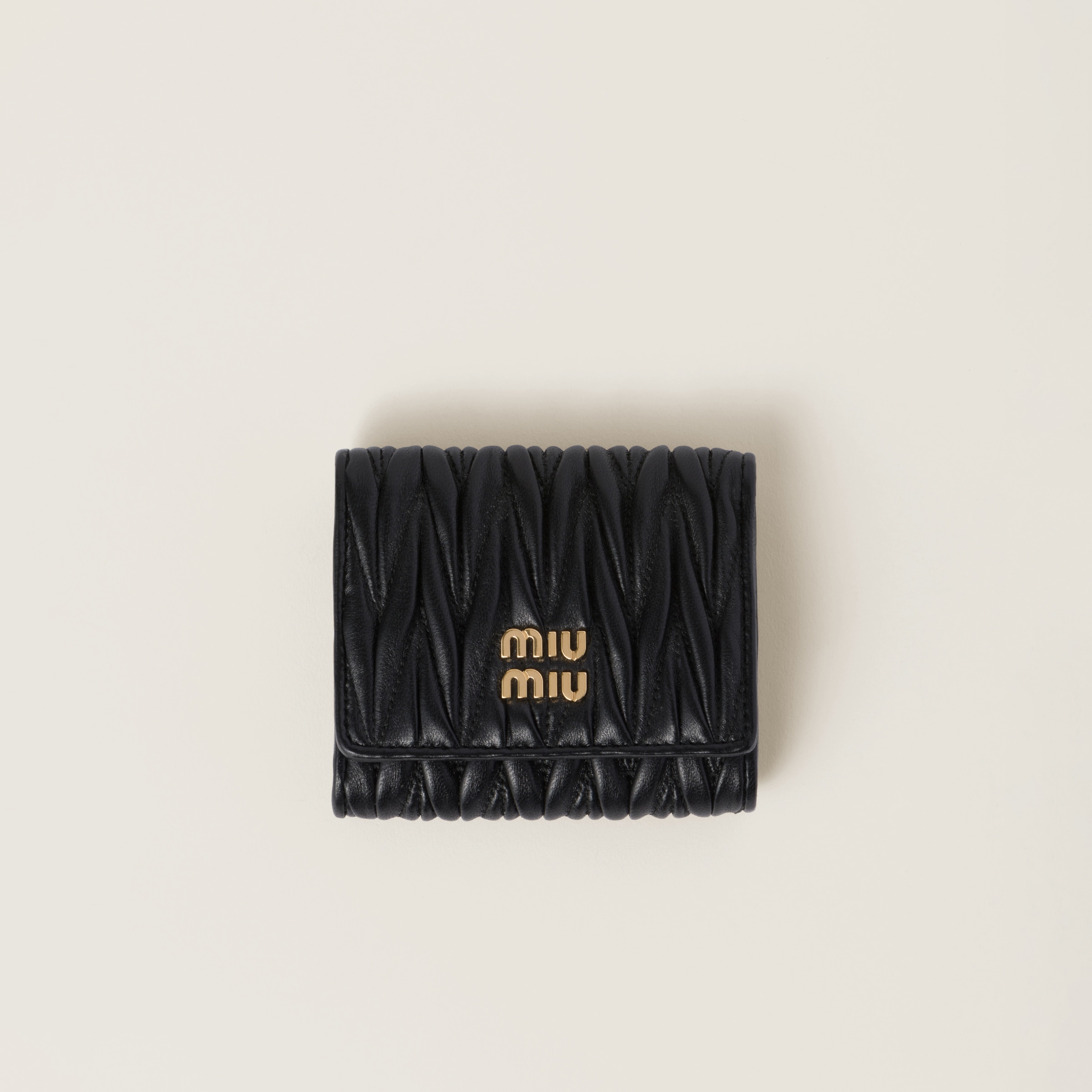 Small matelassé nappa leather wallet