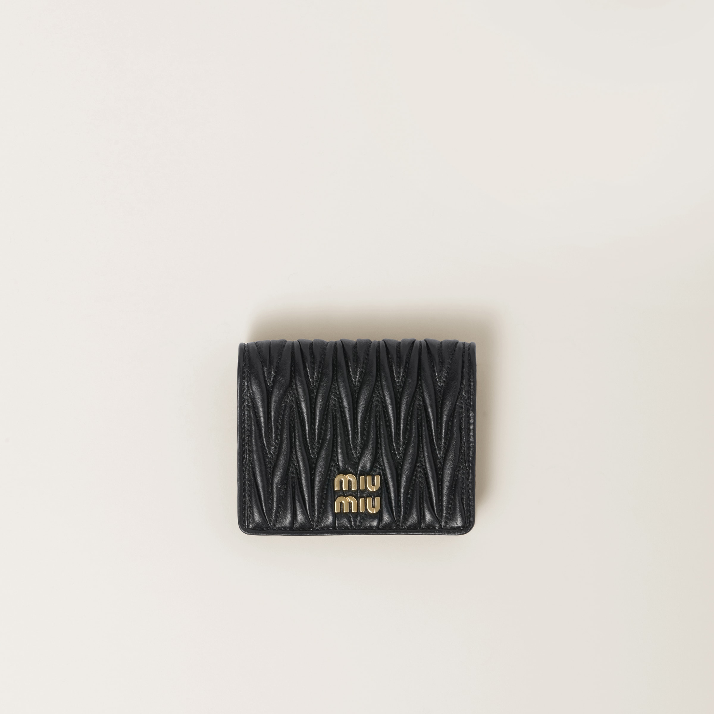Small matelassé nappa leather wallet