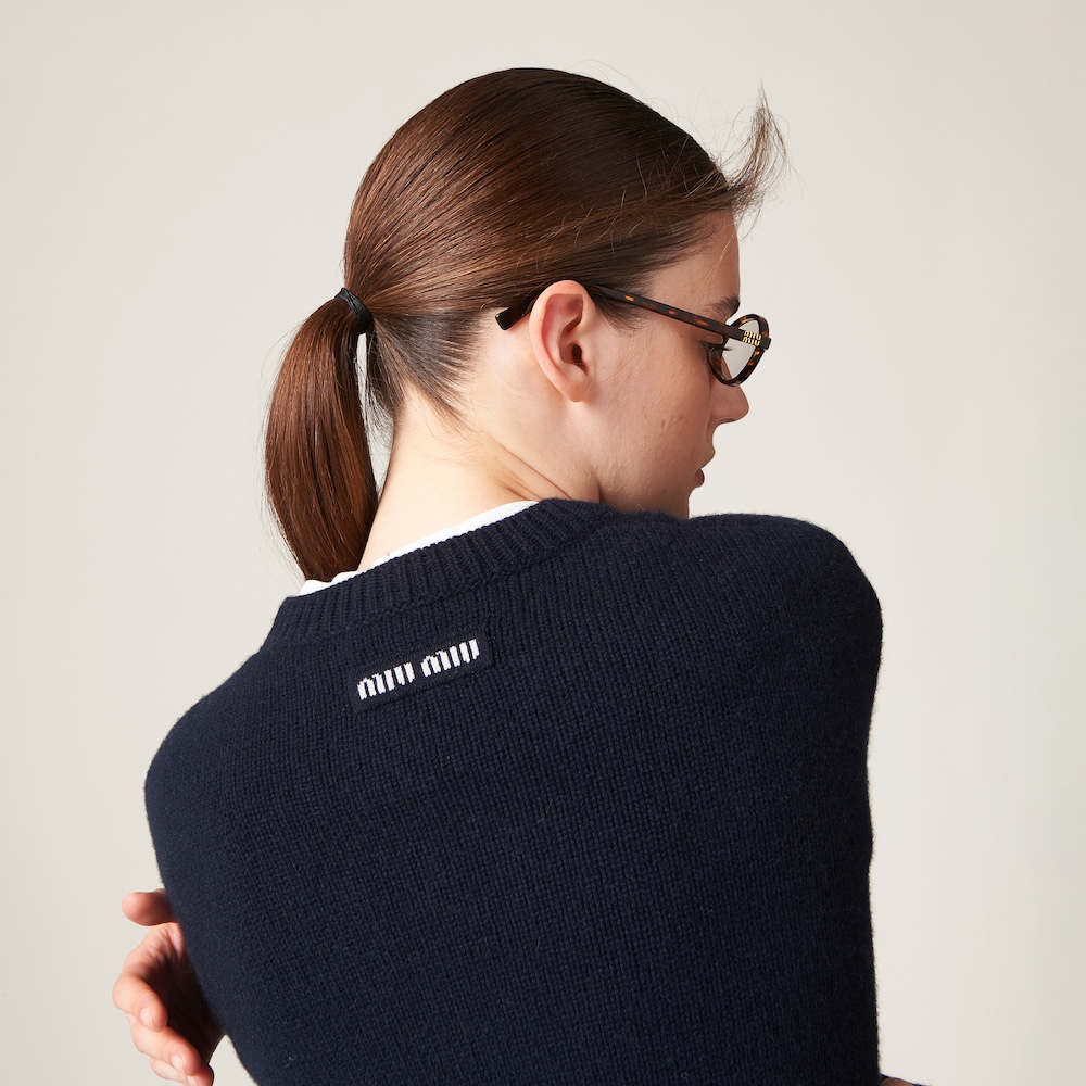 Cashmere sweater