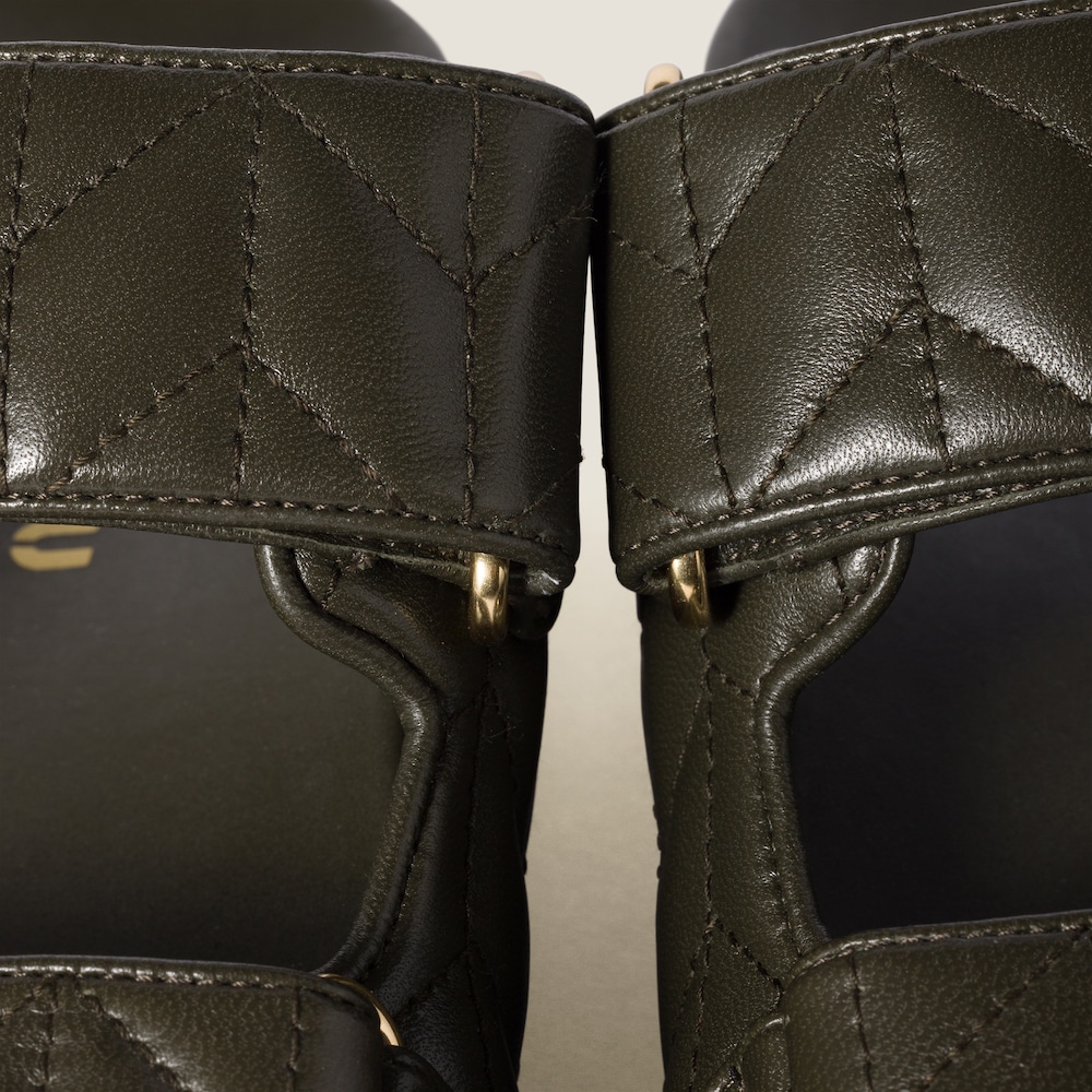 Matelassé nappa leather slides