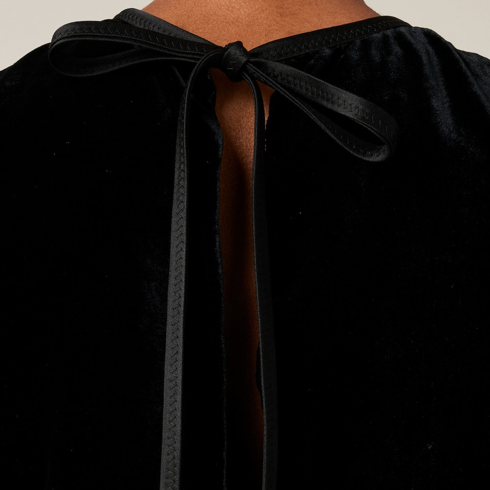 Velvet top