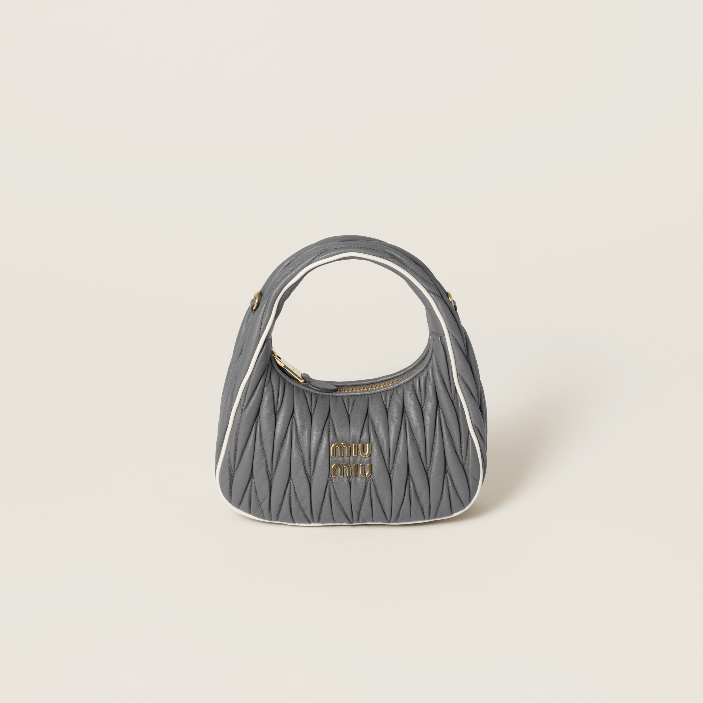 Wander matelassé nappa leather bag
