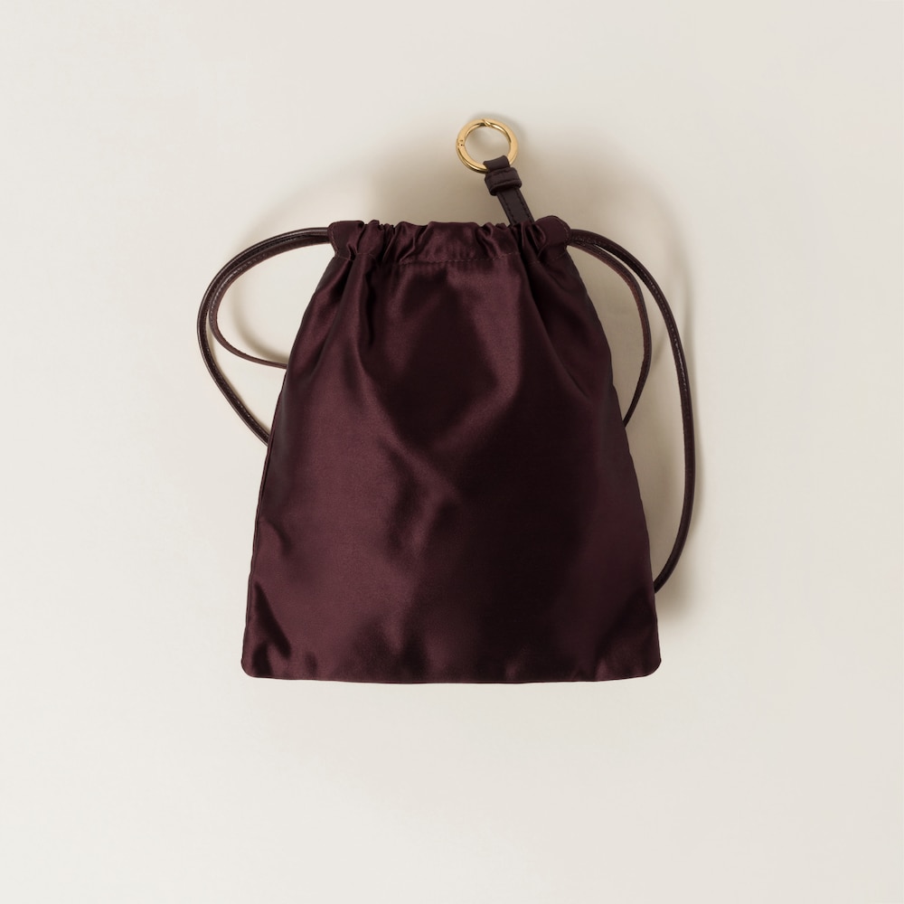 Duchesse pouch