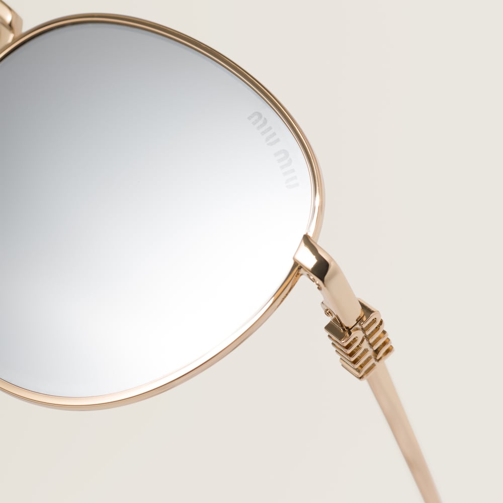 Miu Miu Logo sunglasses