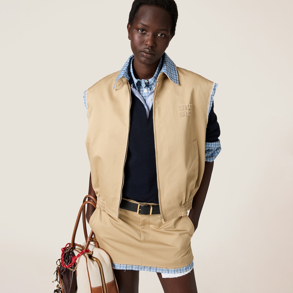 Chino vest