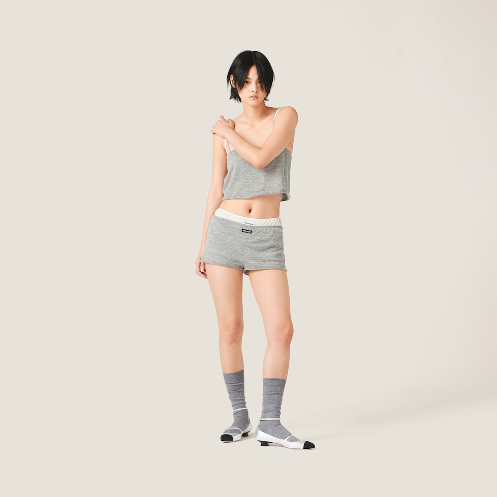 Cashmere and silk shorts