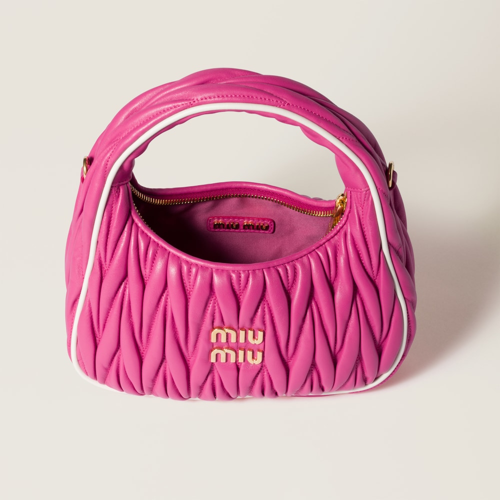 Wander matelassé nappa leather bag