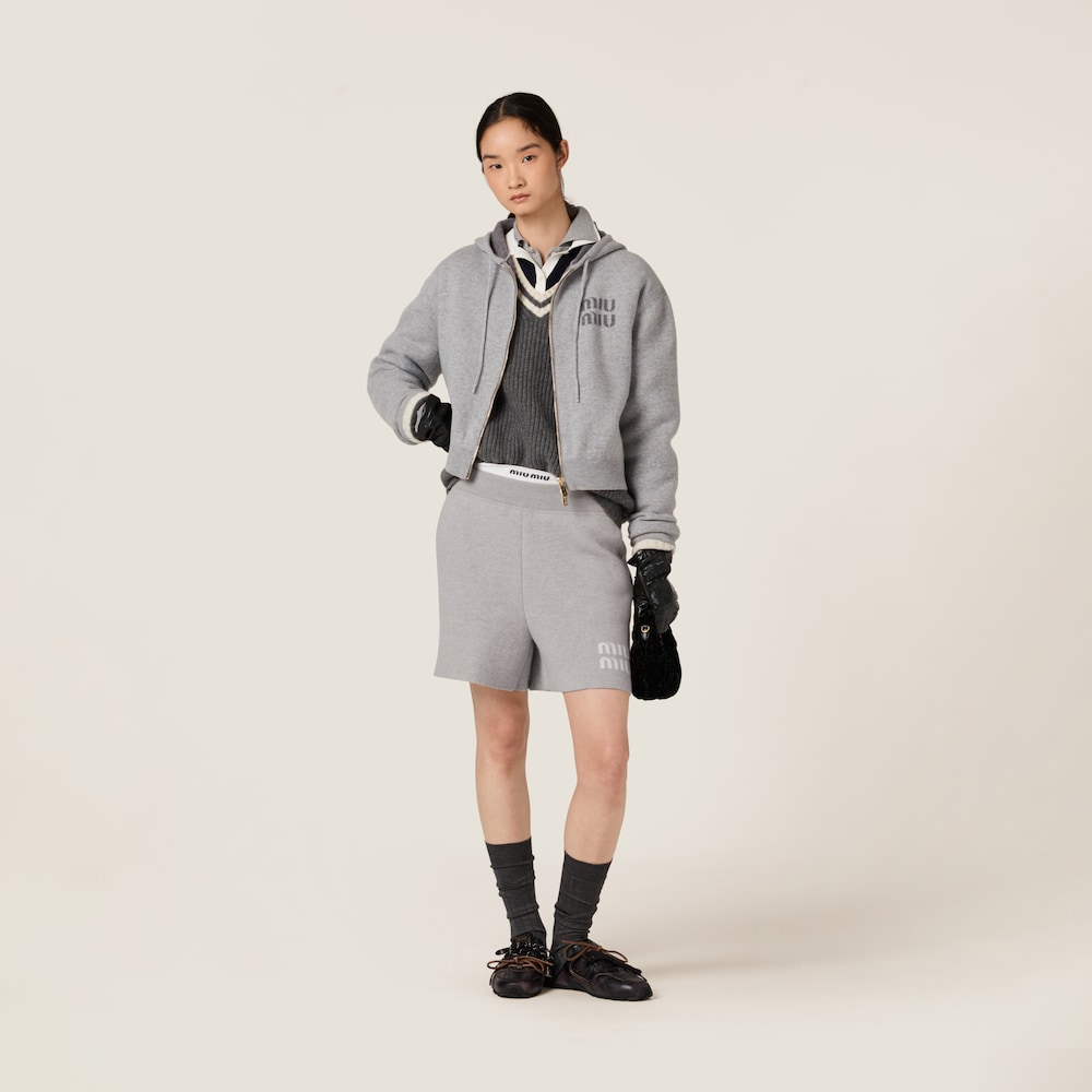 Double cashmere shorts