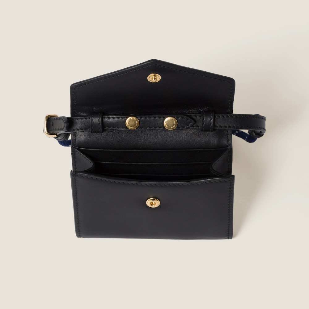 Leather shoulder wallet