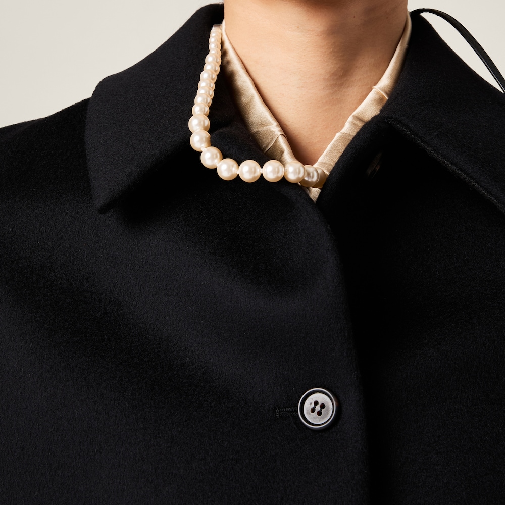 Single-breasted velour jacket