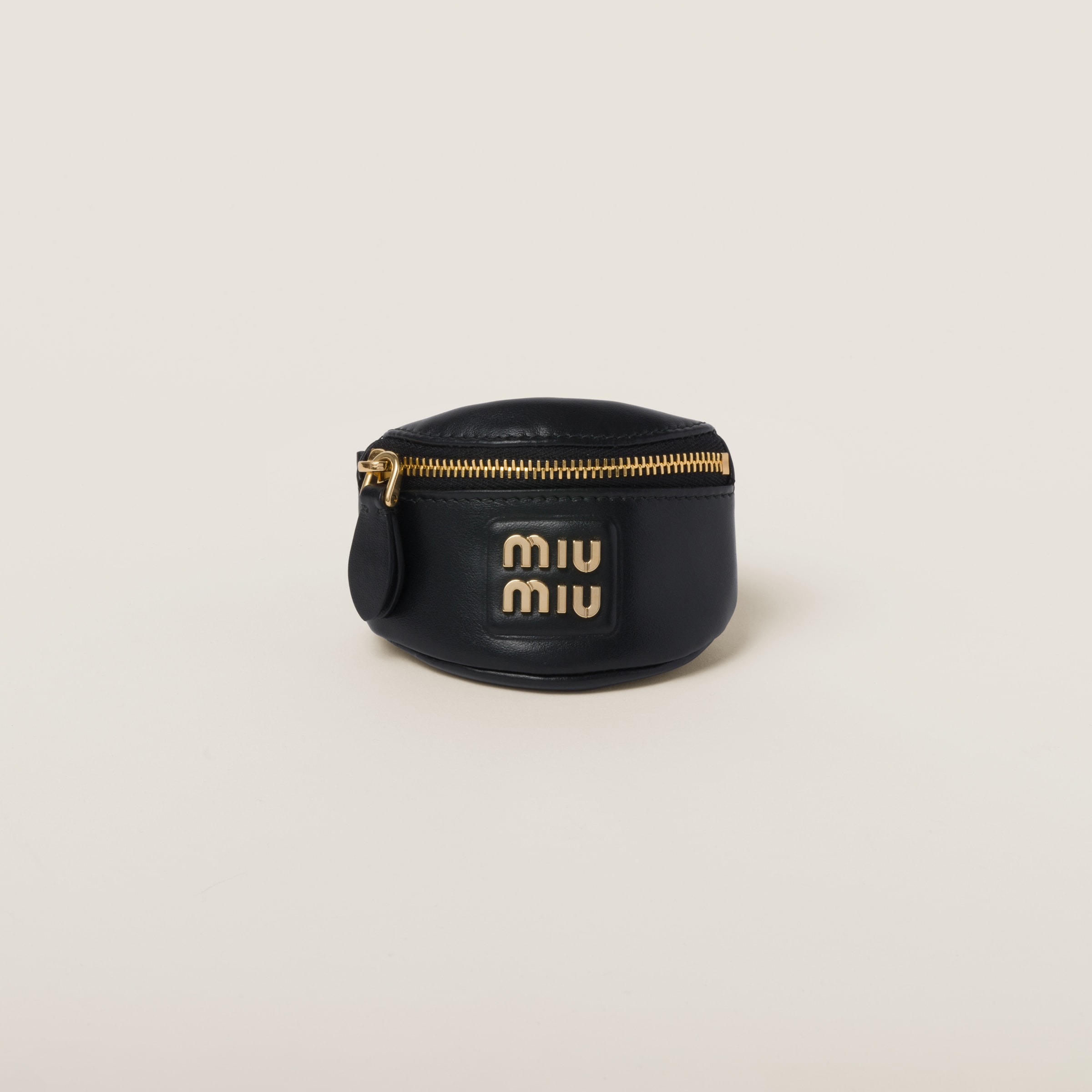 Bracelet with leather mini-pouch