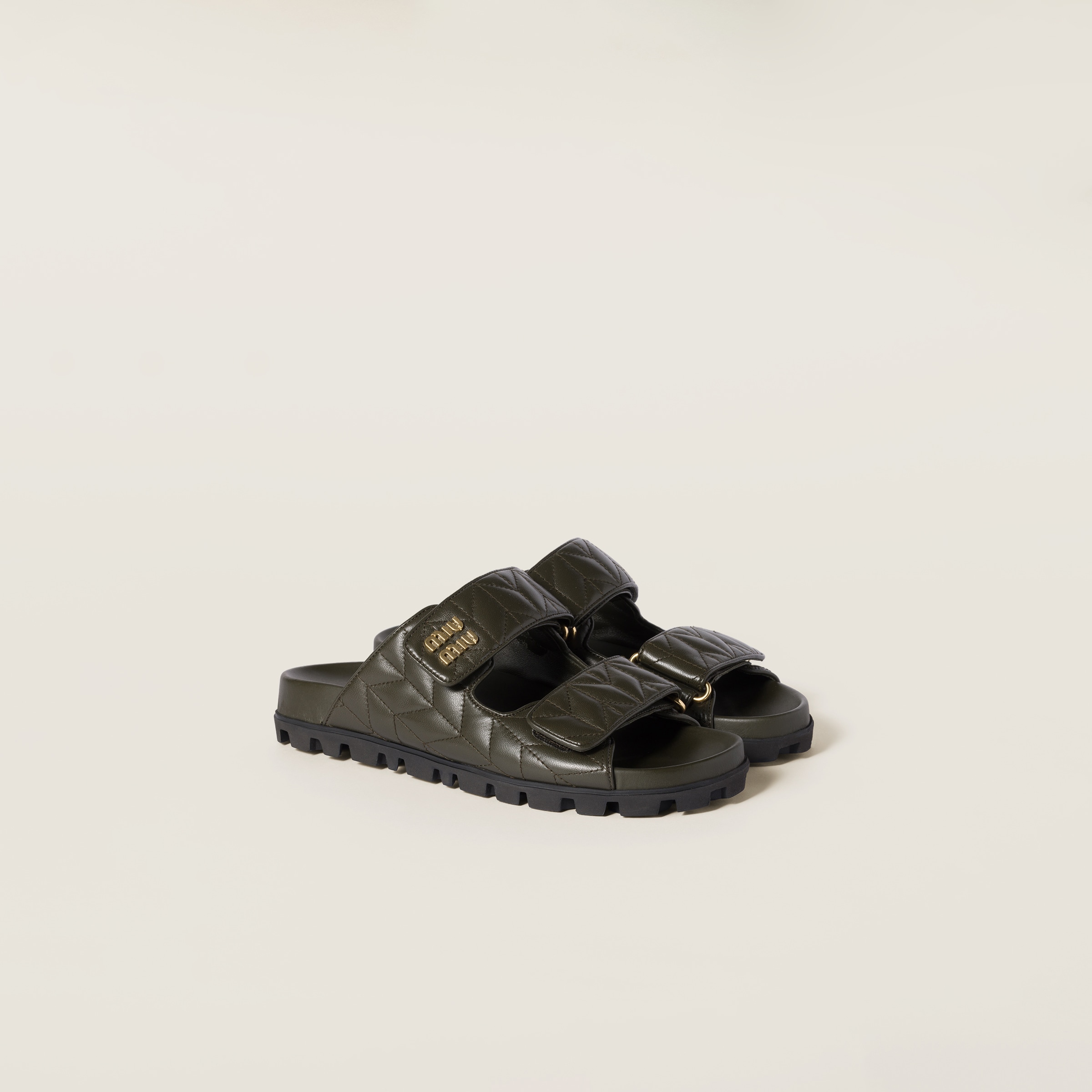 Matelassé nappa leather slides