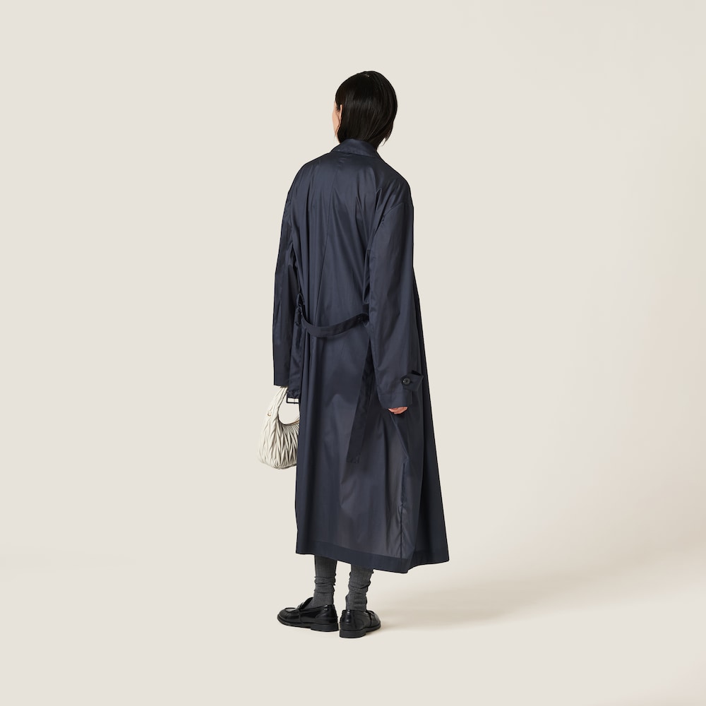 Technical silk coat