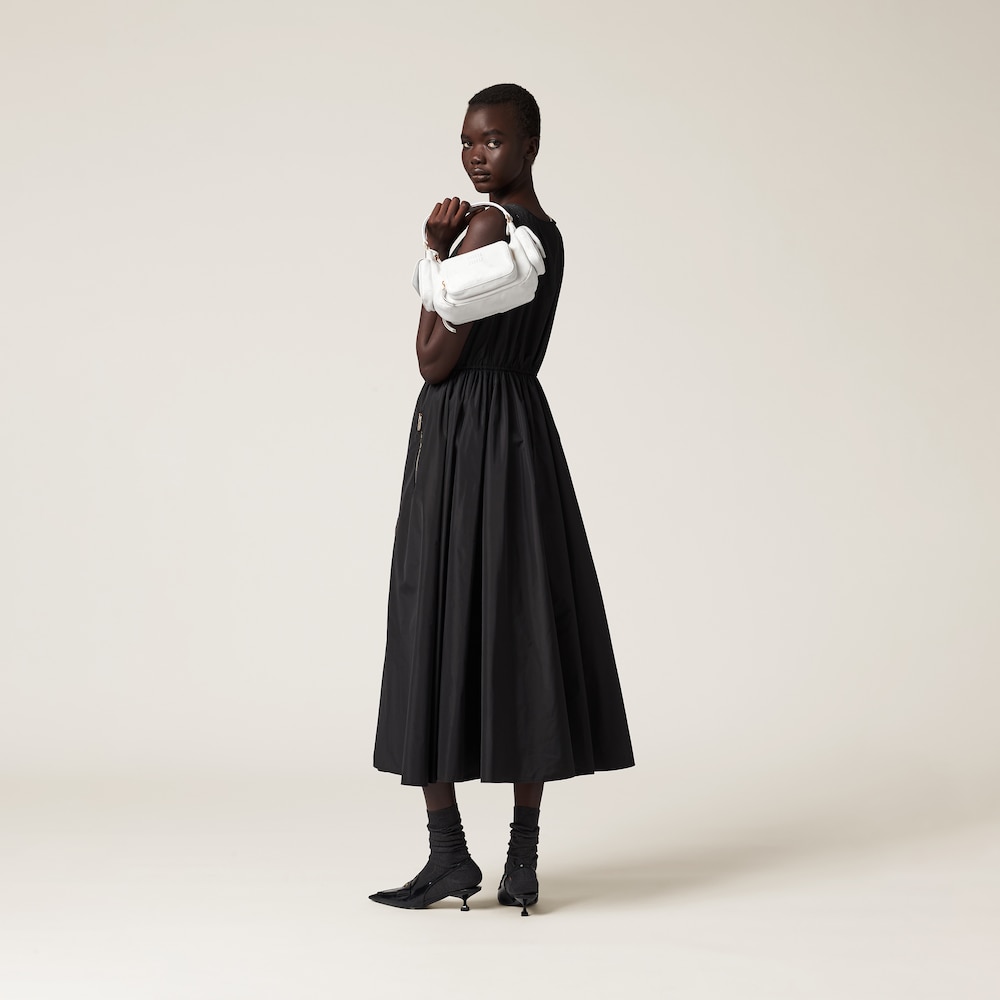 Sleeveless technical silk dress