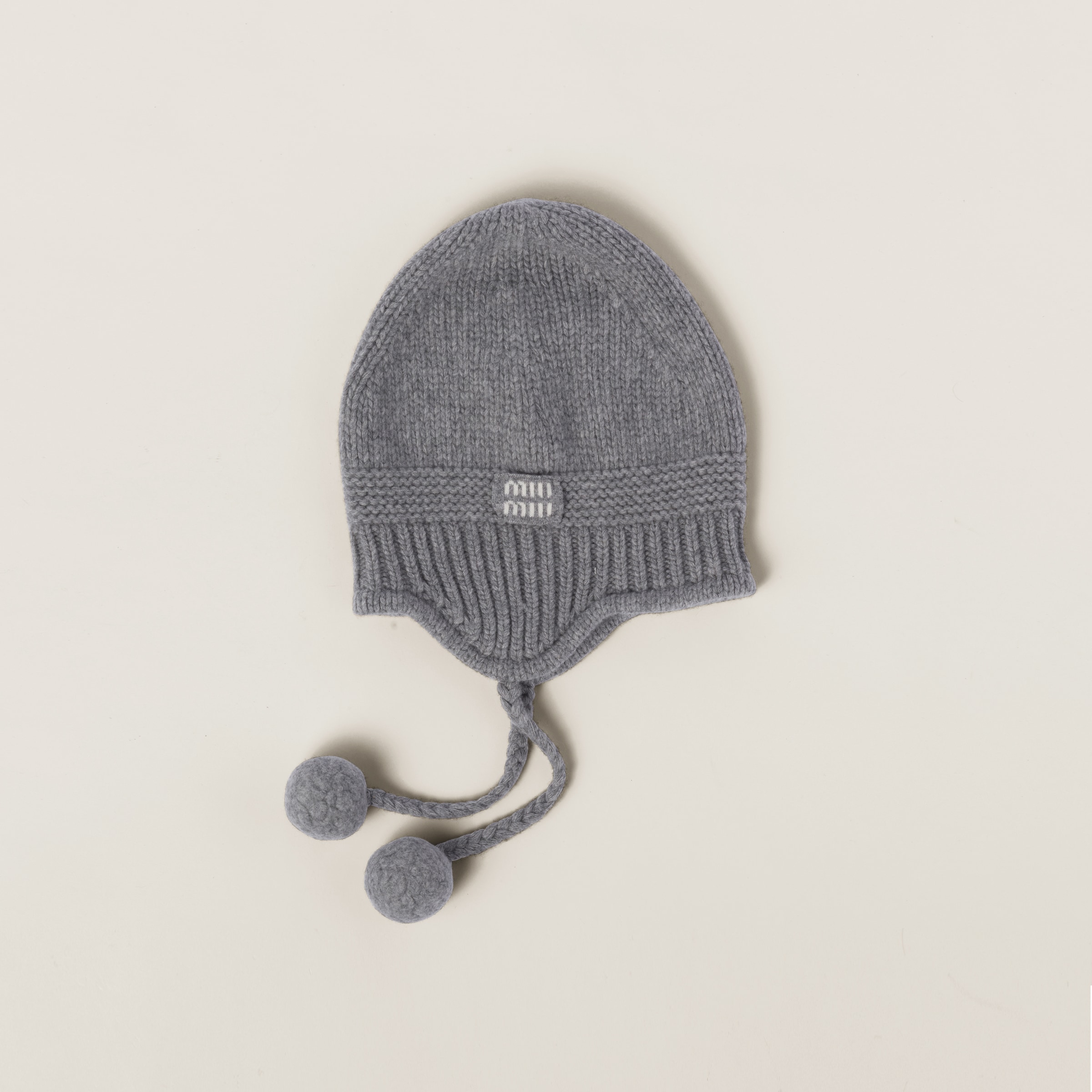 Cashmere hat