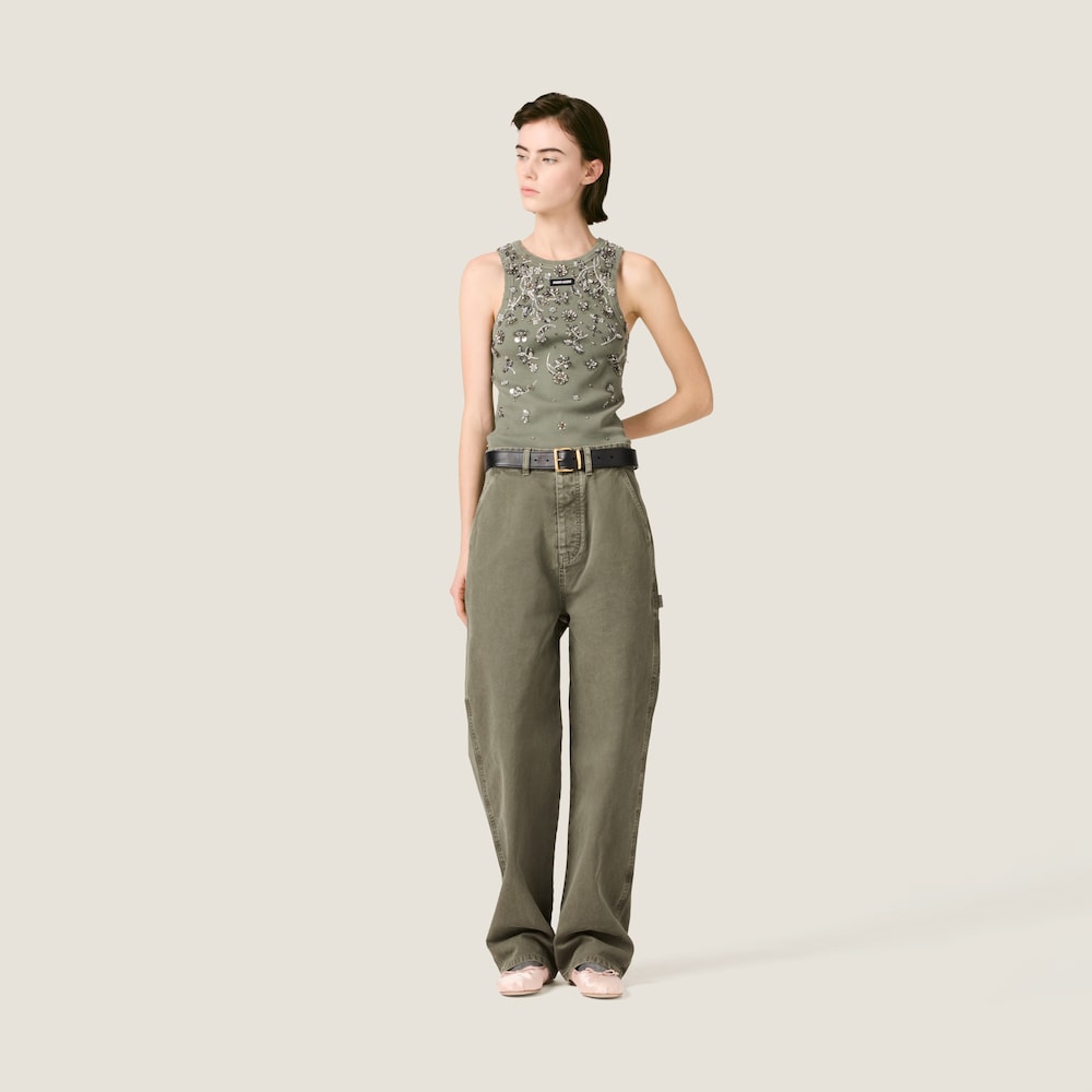 Garment-dyed embroidered ribbed knit jersey top