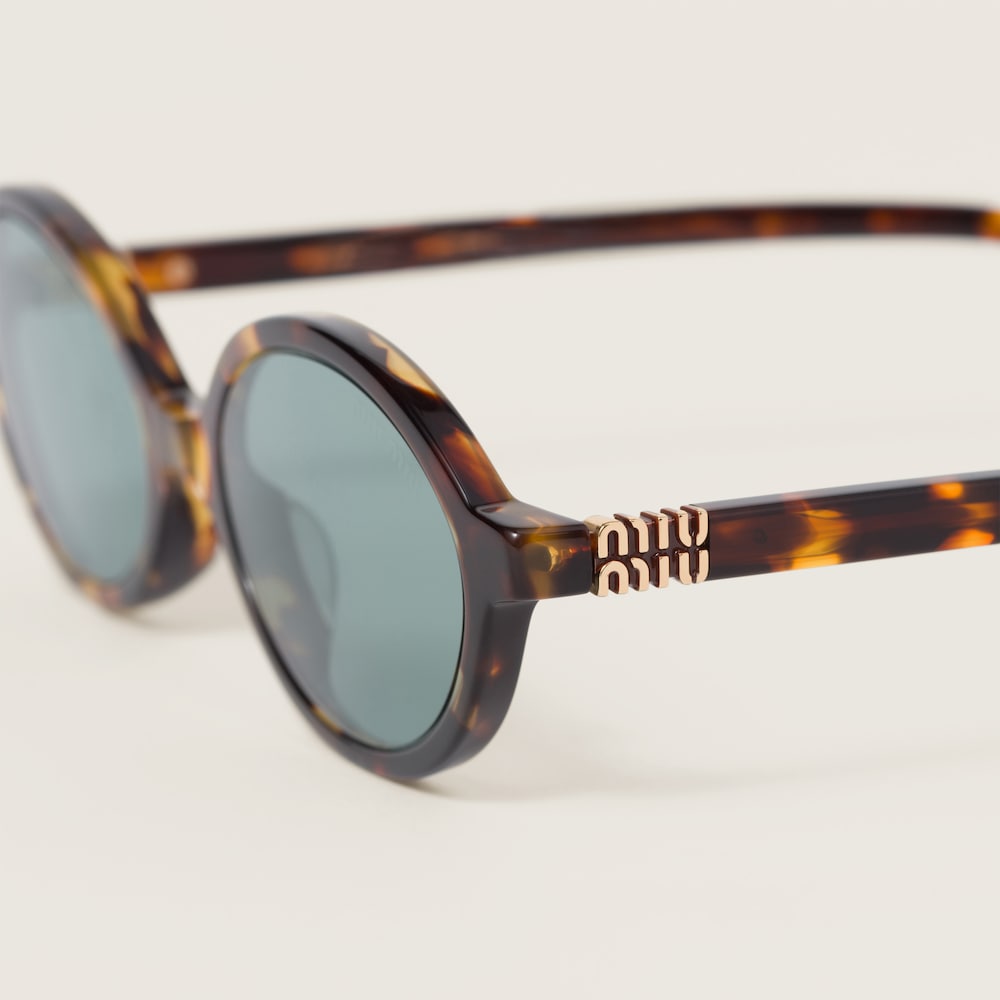 Miu Regard sunglasses