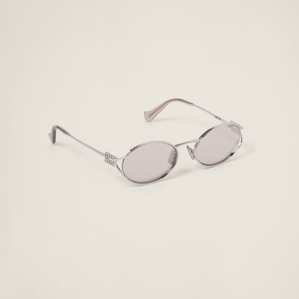 Miu Miu Logo sunglasses