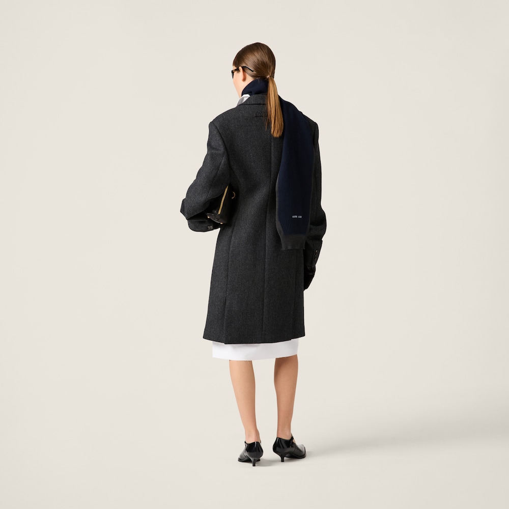 Single-breasted double wool coat
